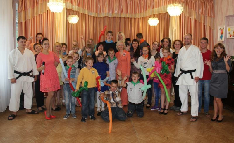 Накануне «Дня знаний» полицейские посетили Кадниковский центр помощи детям